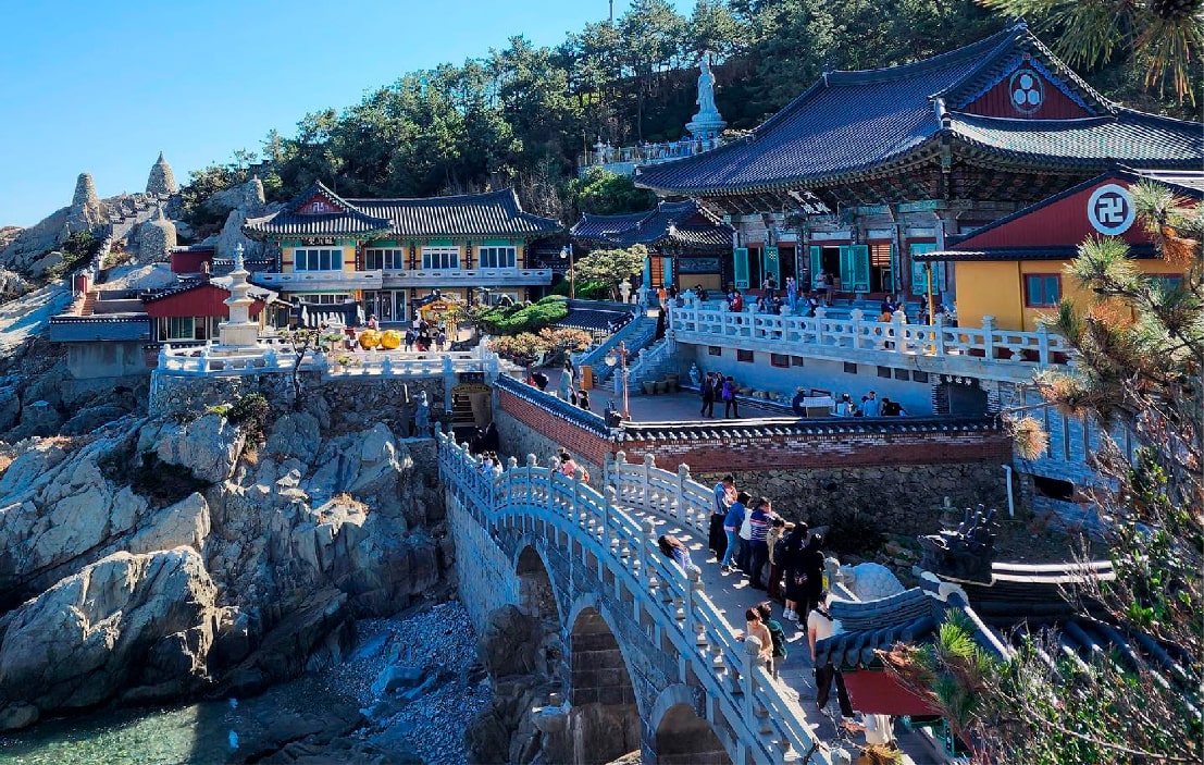 Haedong Yonggungsa Temple